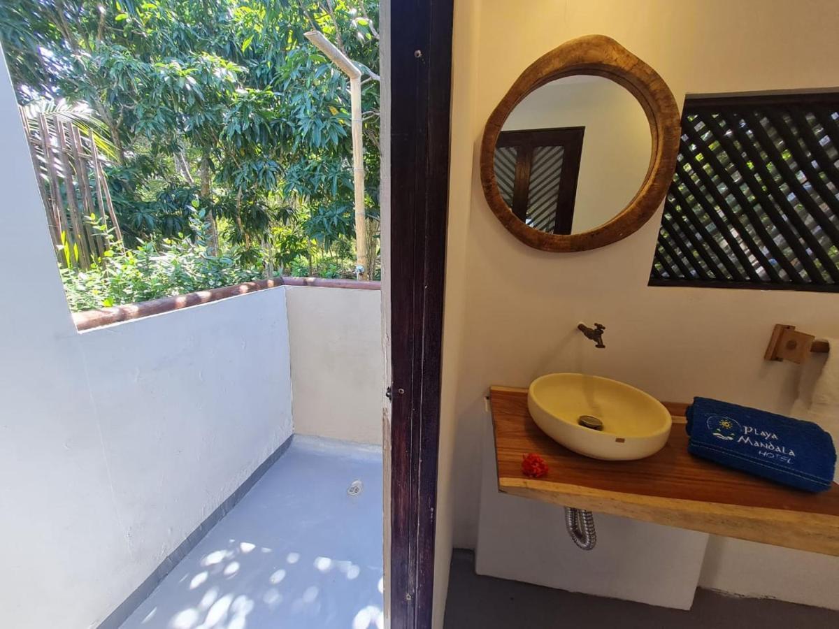 Hotel Playa Mandala 팔로미노 외부 사진